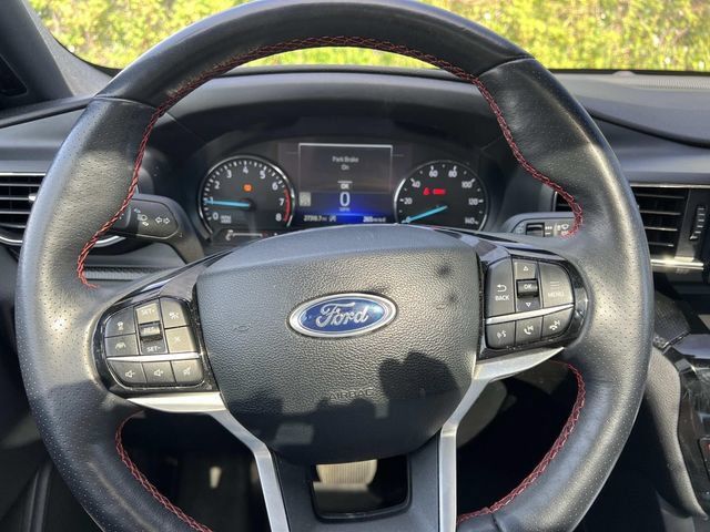 Certified 2024 Ford Explorer ST-Line w/ Class IV Trailer Tow Package AWD/4WD image 23