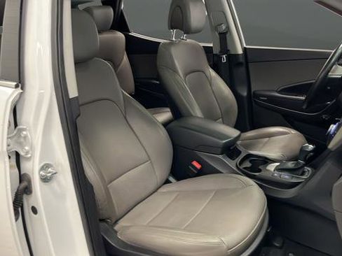 Used 2017 Hyundai Santa Fe Sport w/ 2.4L Tech Package 04 AWD/4WD image 24