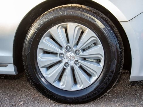 Used 2016 Hyundai Sonata SE image 10