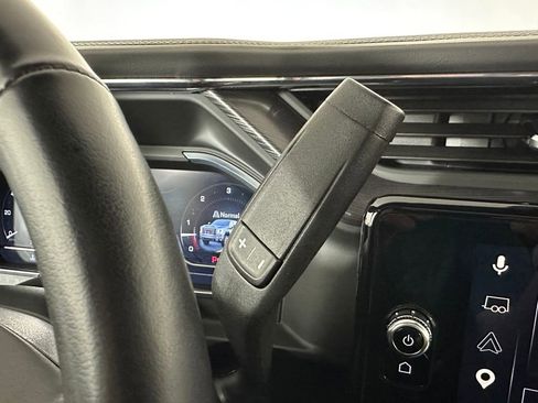 Used 2025 GMC Sierra 2500 Denali Ultimate AWD/4WD image 24