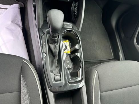 Used 2023 Chevrolet TrailBlazer LT w/ Convenience Package FWD image 19