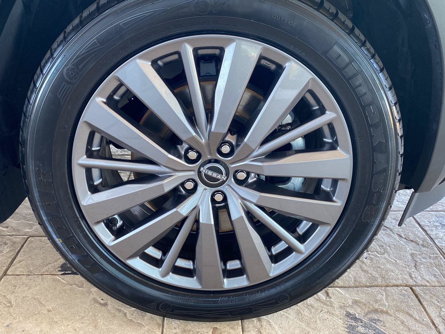 Certified 2024 Nissan Pathfinder SL w/ SL Premium Package AWD/4WD image 13