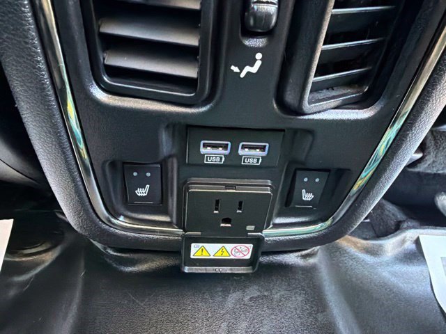 Used 2016 Dodge Durango Limited w/ Trailer Tow Group IV AWD/4WD image 30
