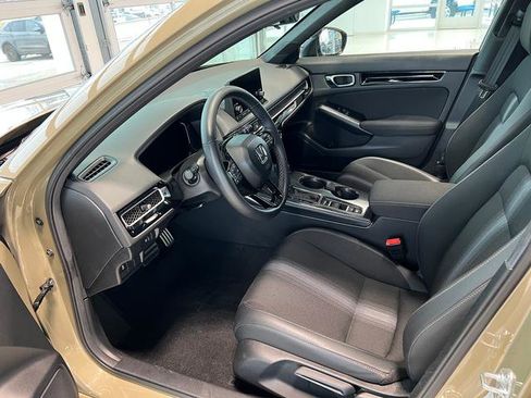 Used 2025 Honda Civic Sport image 11