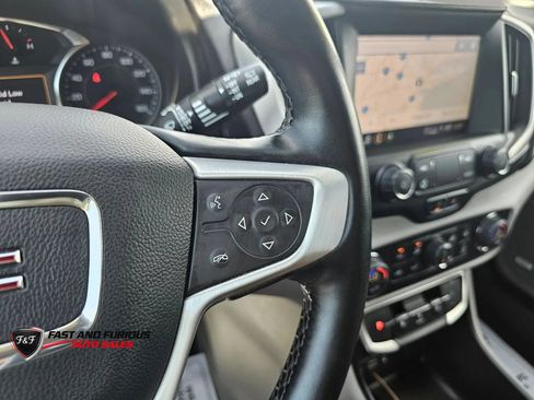 Used 2023 GMC Terrain SLT w/ Infotainment Package II AWD/4WD image 19