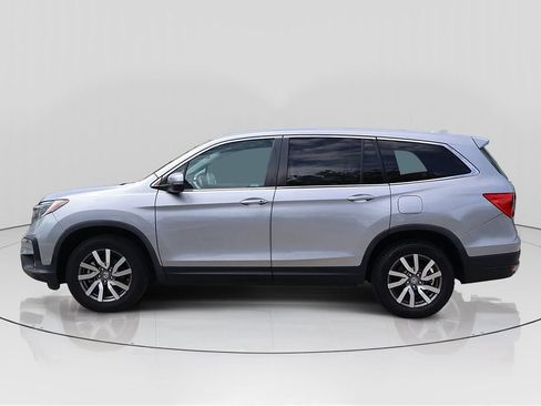 Used 2021 Honda Pilot EX image 4