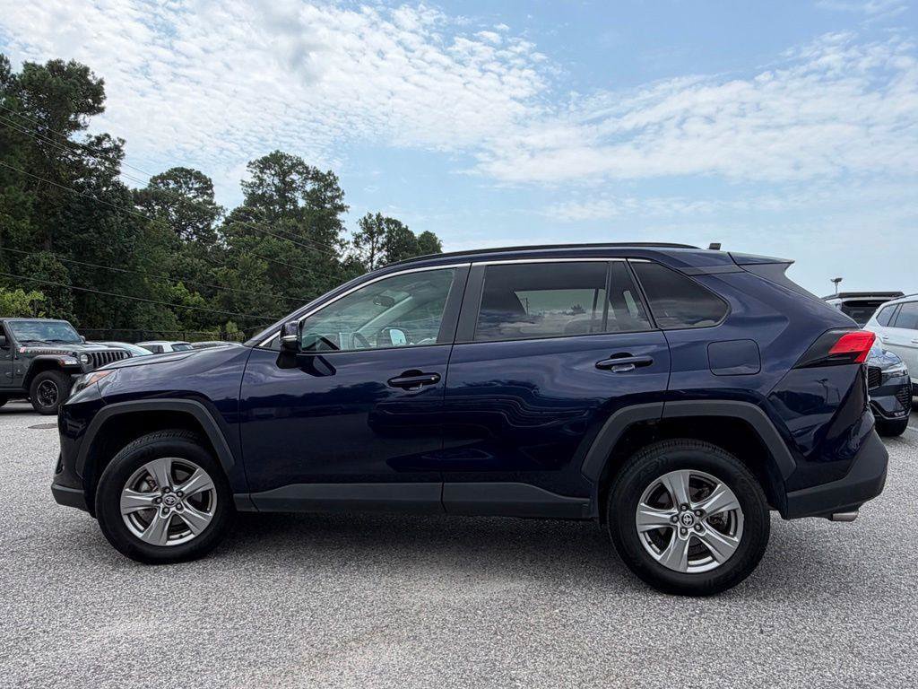 Used 2024 Toyota RAV4 XLE FWD image 8