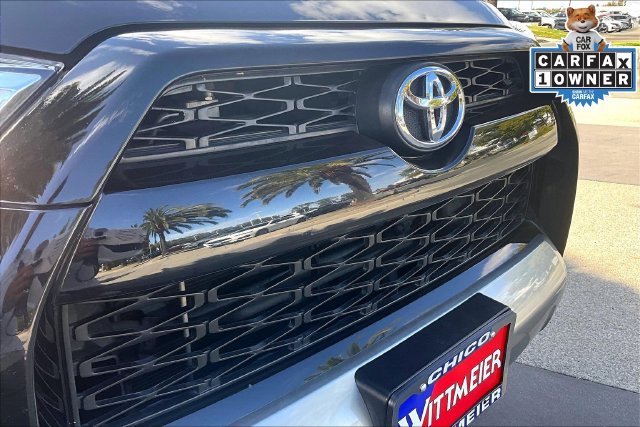 Used 2019 Toyota 4Runner TRD Off-Road AWD/4WD image 29