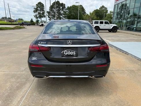 Used 2022 Mercedes-Benz E 350 Sedan image 4