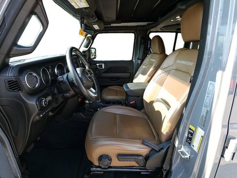 Used 2021 Jeep Wrangler Unlimited Rubicon 4xe w/ Cold Weather Group AWD/4WD image 13