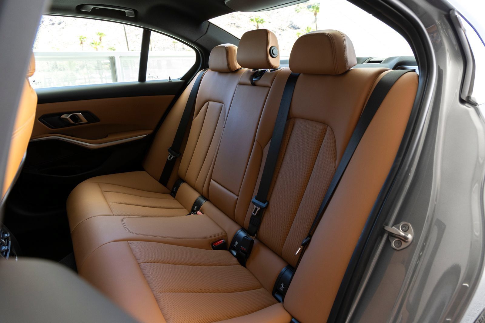 Certified 2024 BMW 330i Sedan w/ Convenience Package RWD image 21