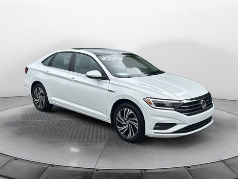 Used 2021 Volkswagen Jetta SEL Premium FWD image 1