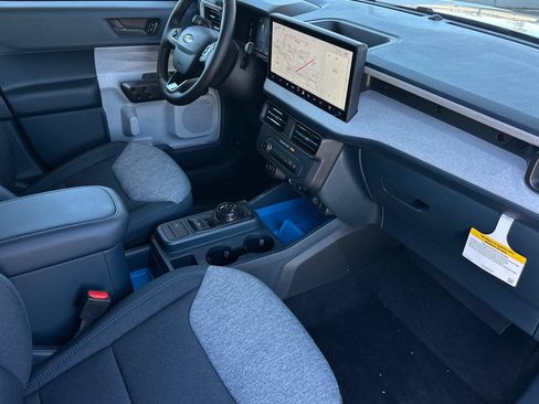 New 2026 Ford Maverick XLT w/ XLT Luxury Package FWD image 14