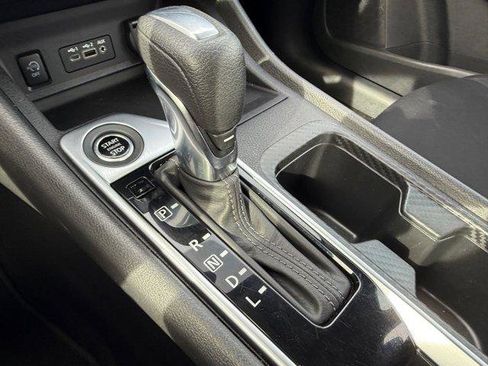 Used 2024 Nissan Sentra SV image 23