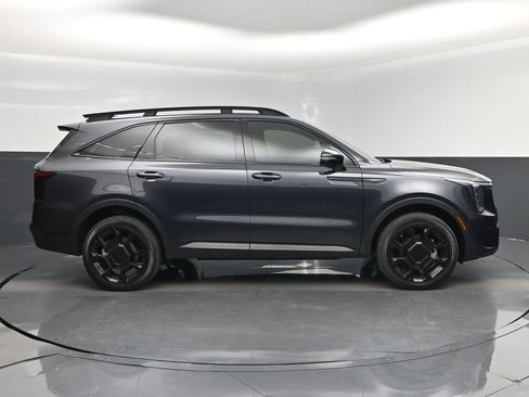 Certified 2026 Kia Sorento SX Prestige w/ Olive Brown Leather Package AWD/4WD image 2