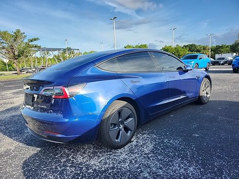 Used 2022 Tesla Model 3 Long Range AWD/4WD image 3