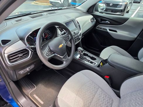Used 2023 Chevrolet Equinox LS w/ LS Convenience Package FWD image 15