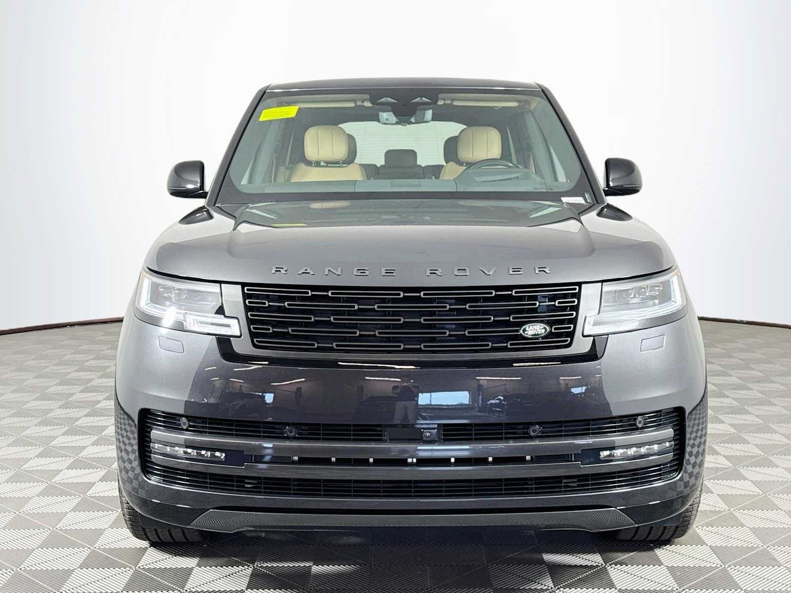 New 2026 Land Rover Range Rover SE AWD/4WD image 2