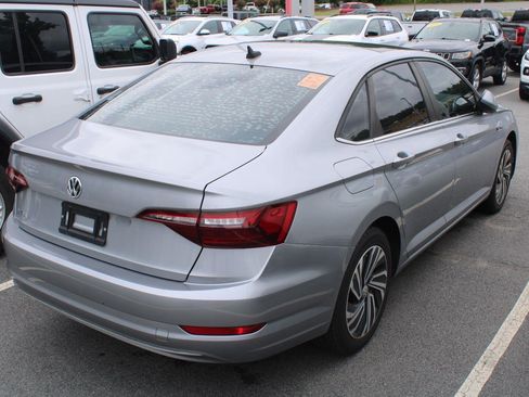 Used 2021 Volkswagen Jetta SEL FWD image 6