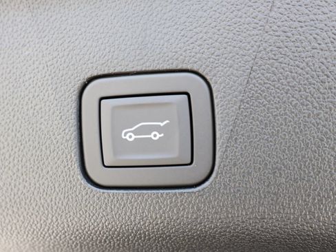 New 2026 GMC Yukon Elevation AWD/4WD image 36