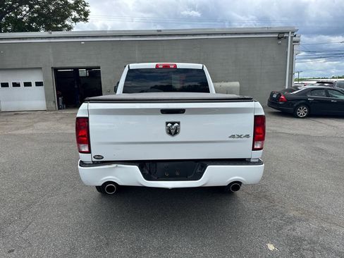 Used 2018 RAM 1500 Express w/ Express Value Package AWD/4WD image 6