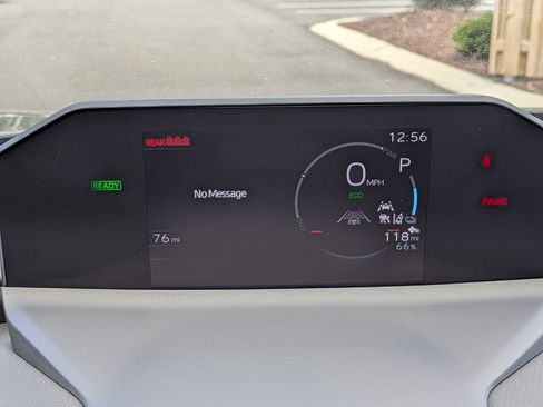 Used 2026 Toyota bZ XLE image 29