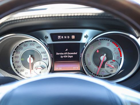 Used 2013 Mercedes-Benz SL 550 image 22