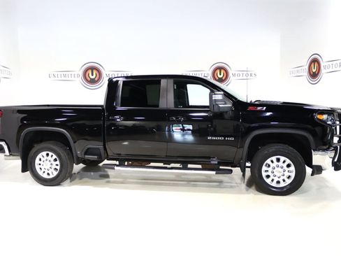 Used 2022 Chevrolet Silverado 2500 LT w/ Convenience Package AWD/4WD image 38