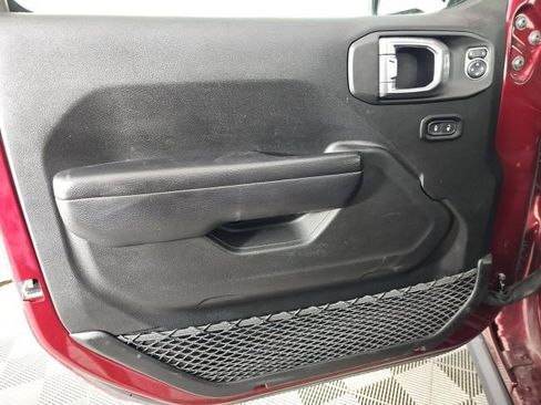 Certified 2021 Jeep Wrangler Unlimited Islander image 13