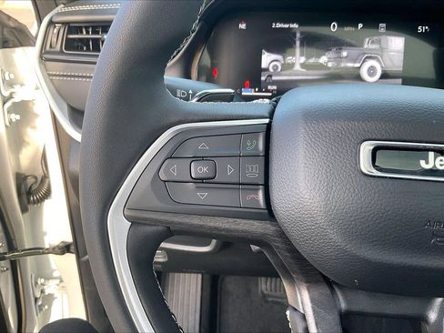 New 2026 Jeep Grand Cherokee Limited image 29