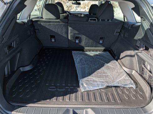 Certified 2025 Subaru Outback image 18