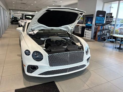 Used 2020 Bentley Continental GT AWD/4WD image 27