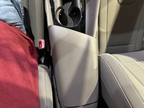 New 2025 Hyundai Elantra SEL FWD image 24