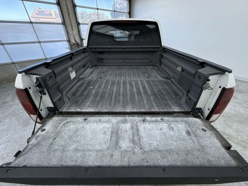 Used 2018 Honda Ridgeline Sport image 40