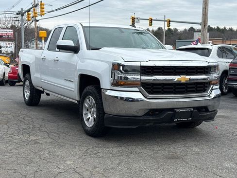 Used 2018 Chevrolet Silverado 1500 LT AWD/4WD image 7
