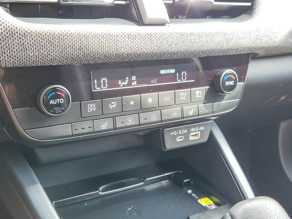 Certified 2026 Subaru Outback Limited XT AWD/4WD image 15