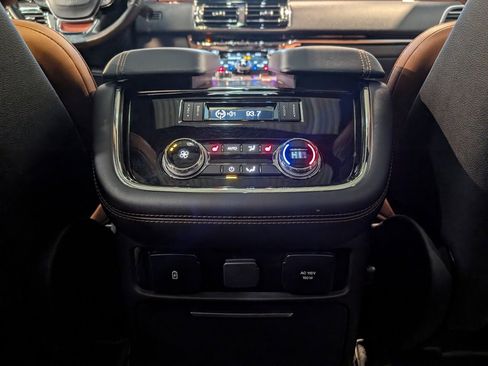 Used 2019 Lincoln Navigator L Reserve w/ Cargo Package image 24