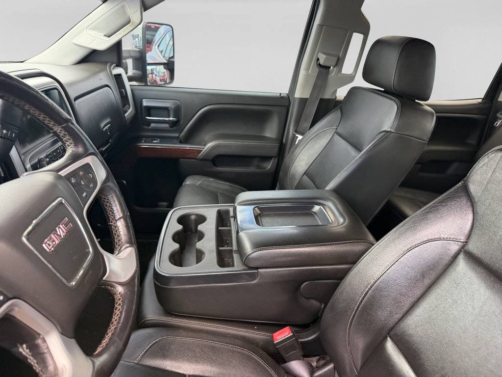 Used 2016 GMC Sierra 2500 SLT w/ Duramax Plus Package AWD/4WD image 20