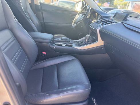 Used 2015 Lexus NX 200t FWD image 4