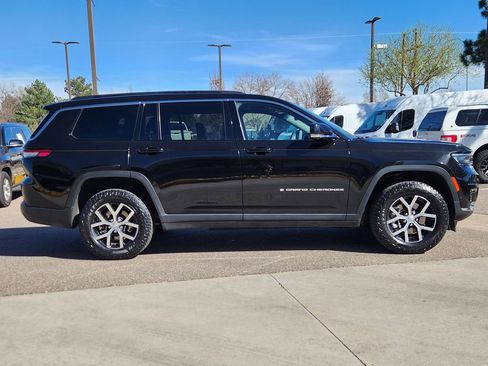 Used 2024 Jeep Grand Cherokee L Limited w/ Luxury Tech Group II image 2