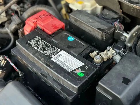 Used 2020 Nissan Kicks S image 27