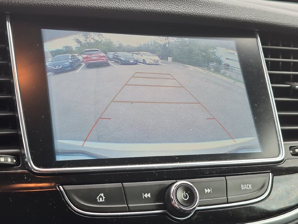 Used 2018 Buick Encore Preferred AWD/4WD image 21