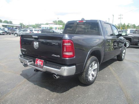 Used 2021 RAM 1500 Laramie AWD/4WD image 6