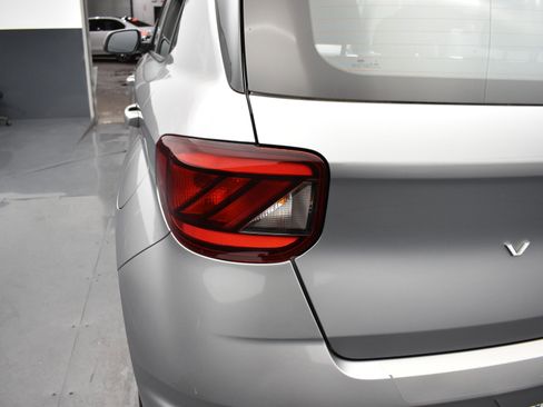 Used 2023 Hyundai Venue SEL image 7