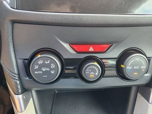 Used 2023 Subaru Forester Premium image 18