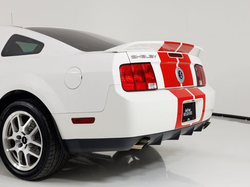 Used 2007 Ford Mustang Shelby GT500 RWD image 69
