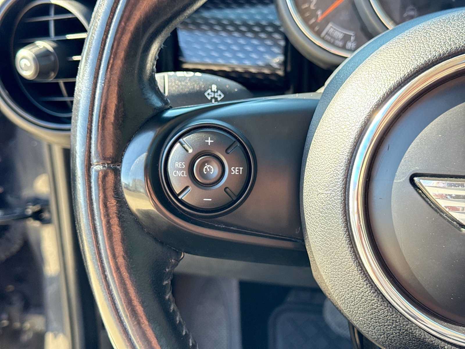 Used 2018 MINI Cooper S FWD image 22