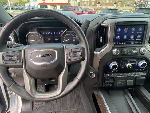 Used 2023 GMC Sierra 3500 Denali w/ Denali Ultimate Package image 25