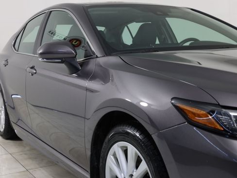 Used 2024 Toyota Camry SE FWD image 38