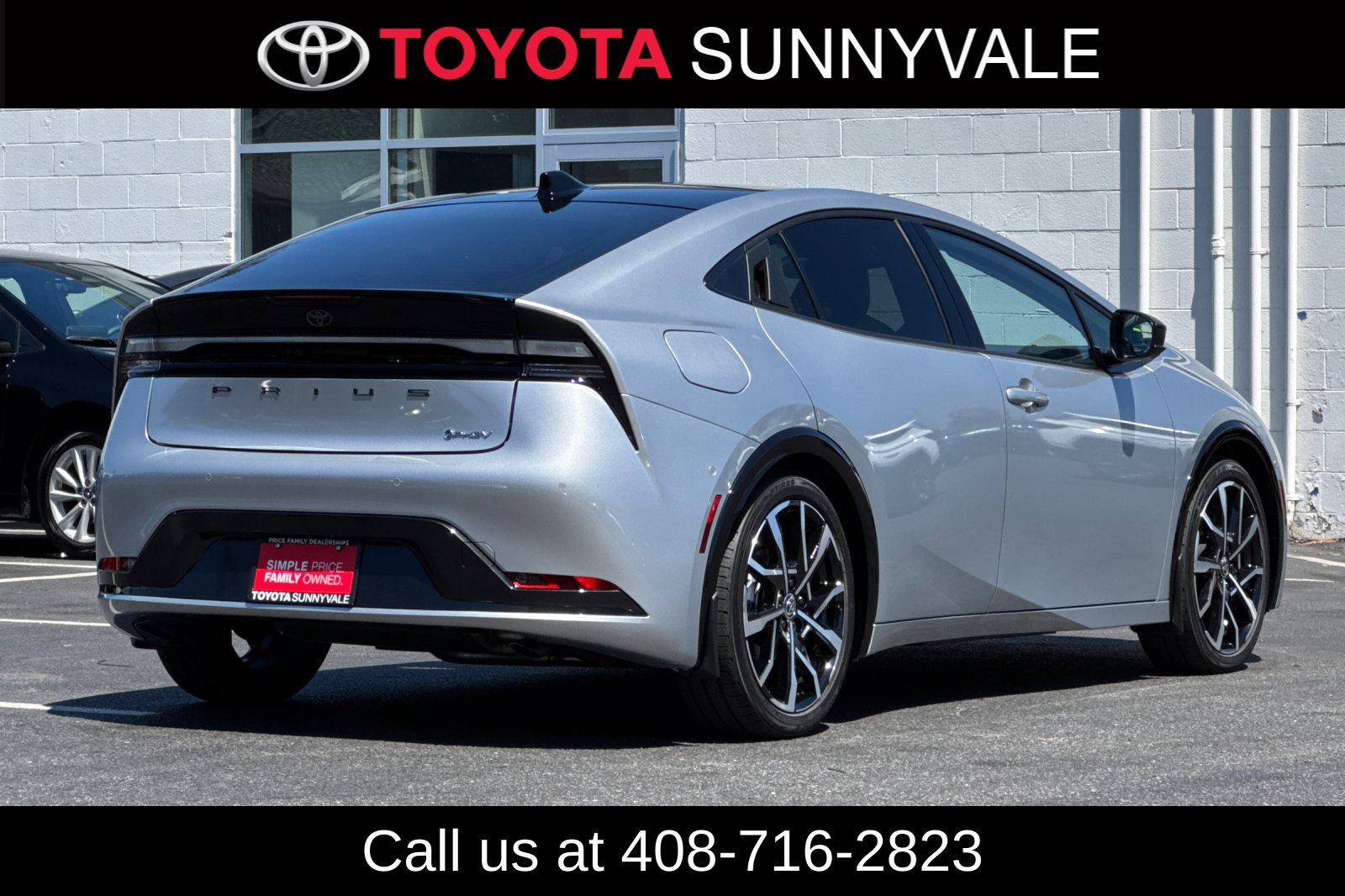 Used 2026 Toyota Prius Plug-In Hybrid w/ Limited Premium Package FWD image 6